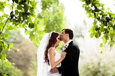 mid-wedding mid-wedding
